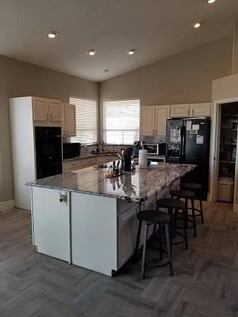 1424 E Desert Broom Way photo 5