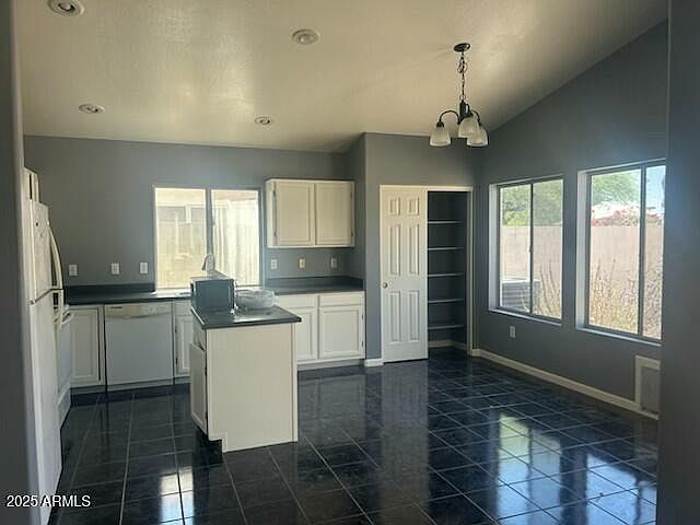 1341 E Cathedral Rock Dr photo 5