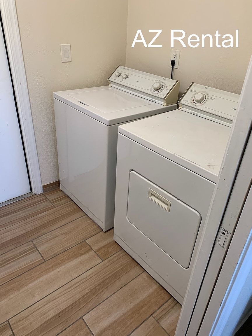1810 E La Donna Dr photo 4