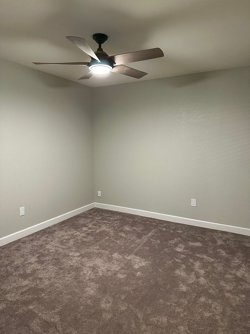 5253 S Deborah Dr photo 3