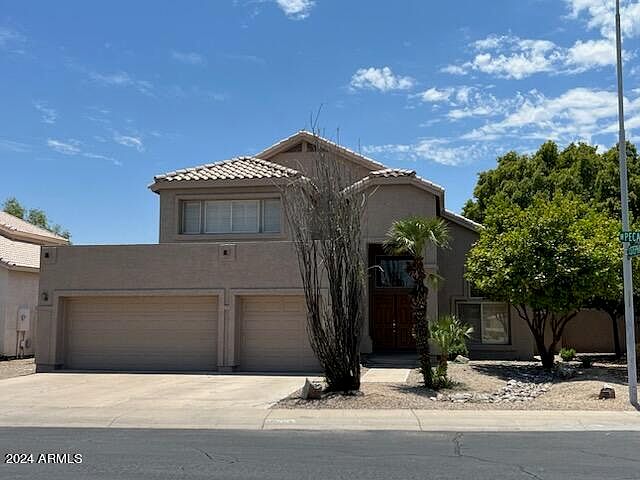 445 W Pecan Pl photo 3