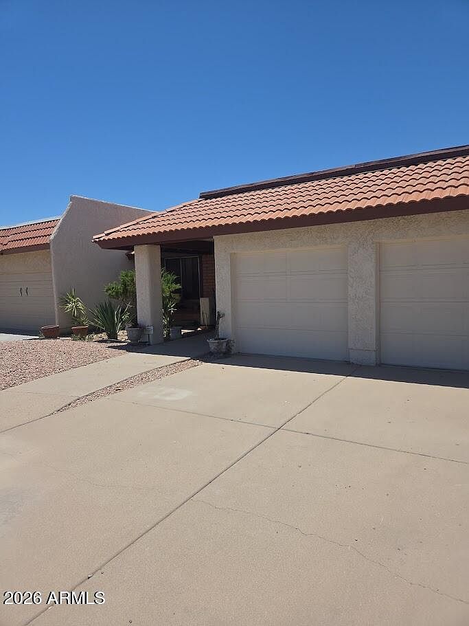 11226 S Tomi Dr Phoenix, AZ 85044 photo 2