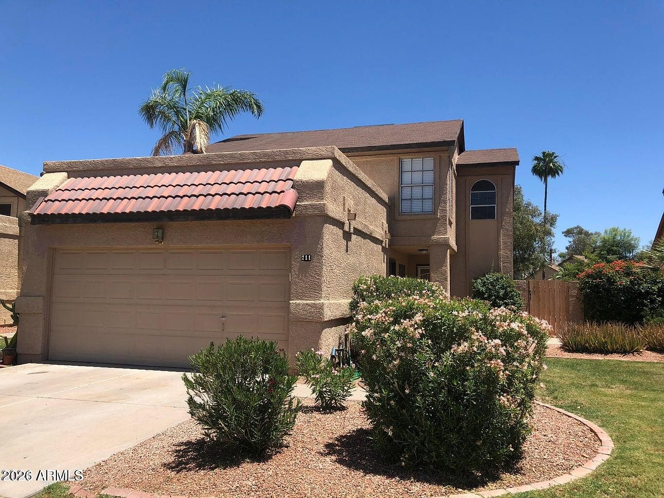 711 N Country Club Way Chandler, AZ 85226 photo 2