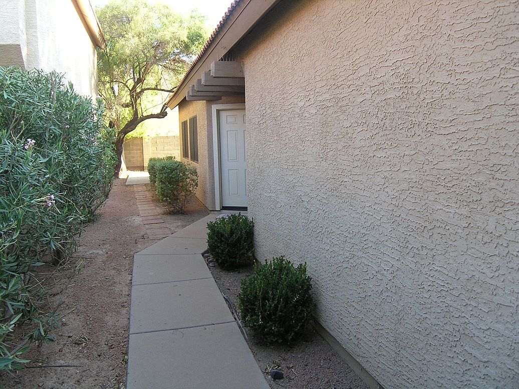 4675 W Shannon St photo 5