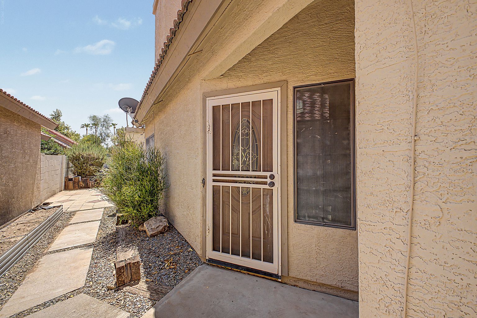 4685 W Linda Ln photo 2