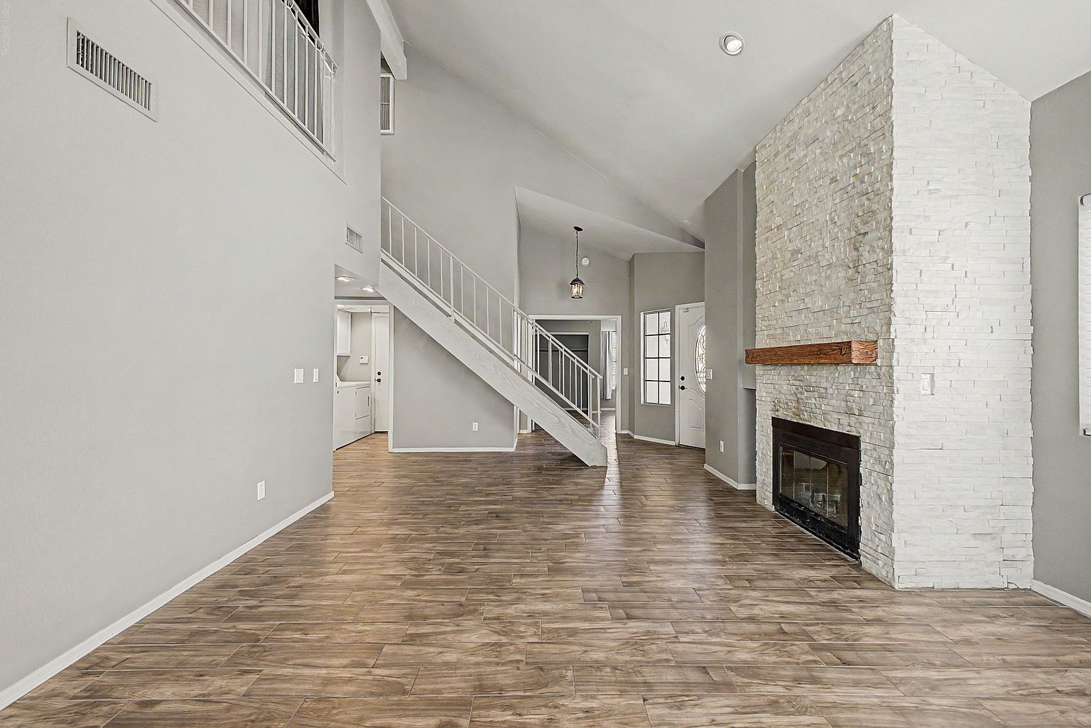 4685 W Linda Ln photo 4