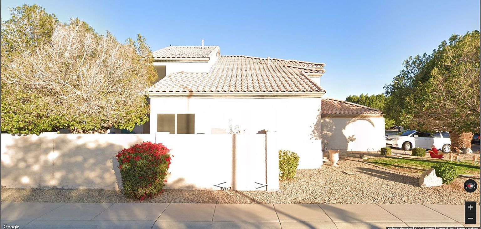 6210 W Shannon St photo 5