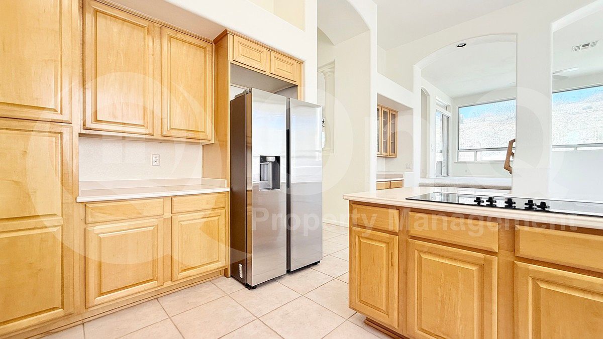 15210 S 20th St Phoenix, AZ 85048 photo 3