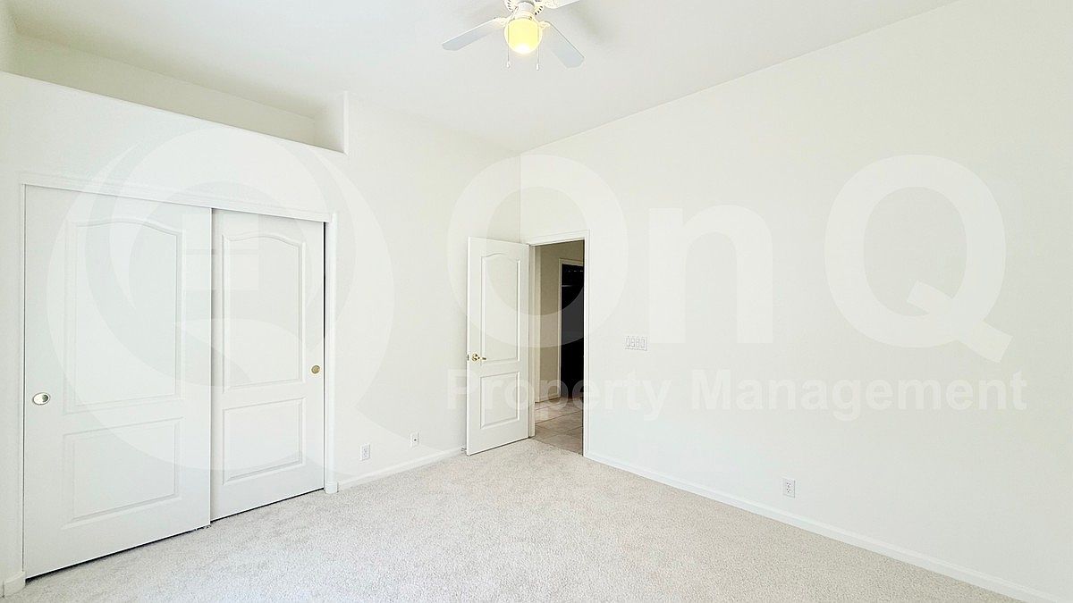 15210 S 20th St Phoenix, AZ 85048 photo 5
