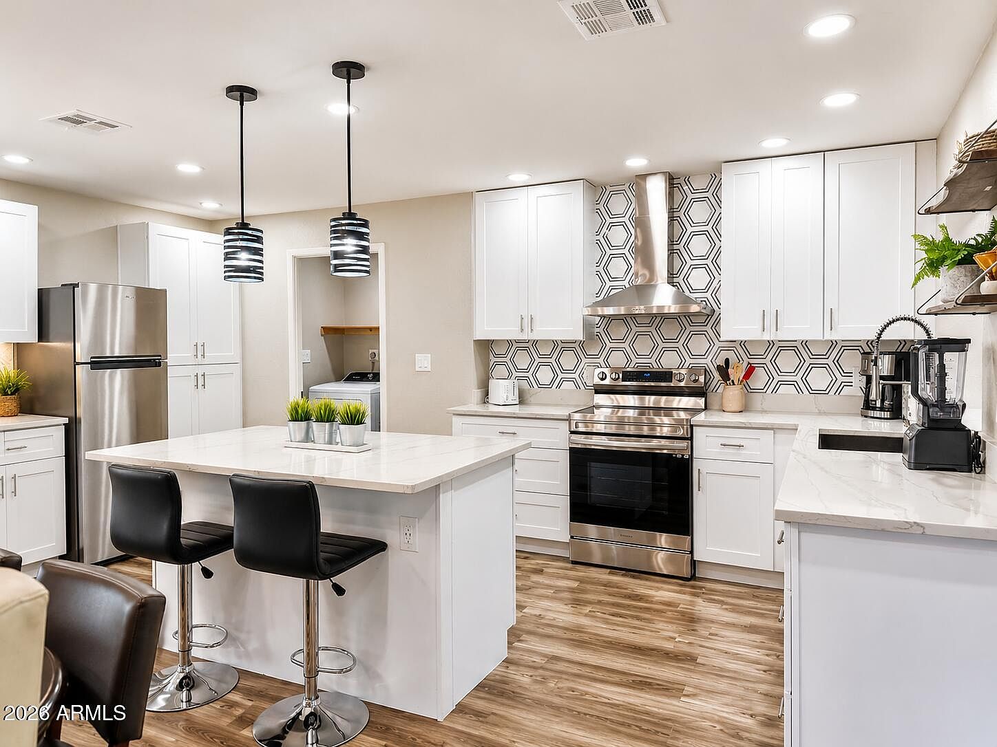 5509 S Mill Ave Tempe, AZ 85283 photo 4
