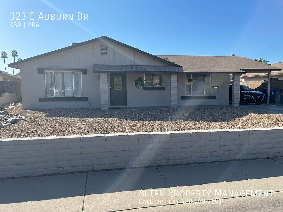 323 E Auburn Dr Tempe, AZ 85283 photo 2