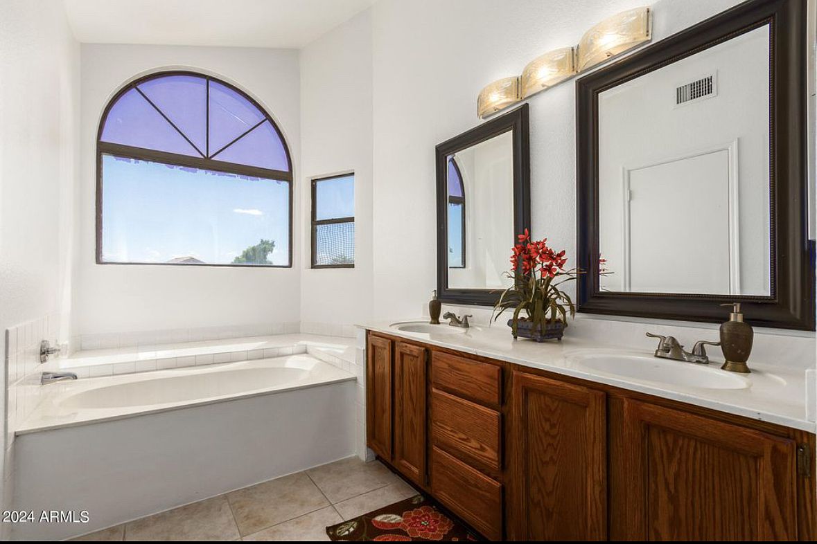 4173 E Cholla Canyon Dr photo 3