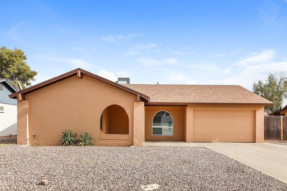 631 W Lindner Ave Mesa, AZ 85210 photo 2