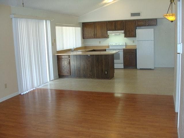 2698 W McNair St photo 5