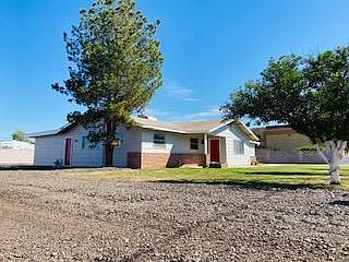 1470 W Houston Ave photo 2