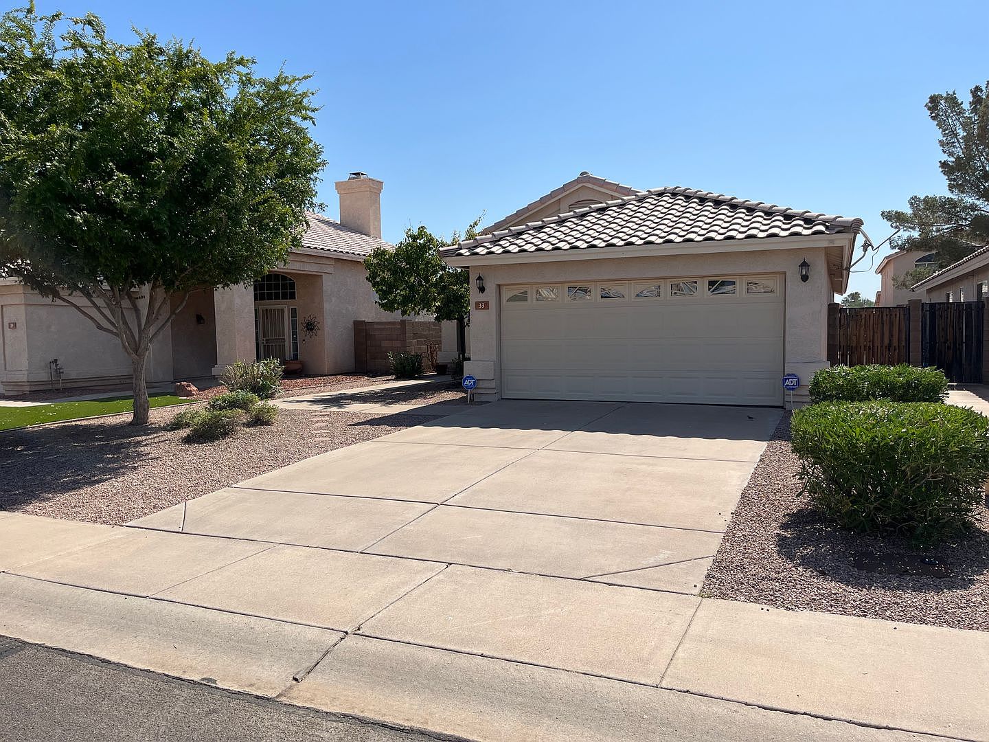 33 N Sahuaro Dr photo 5