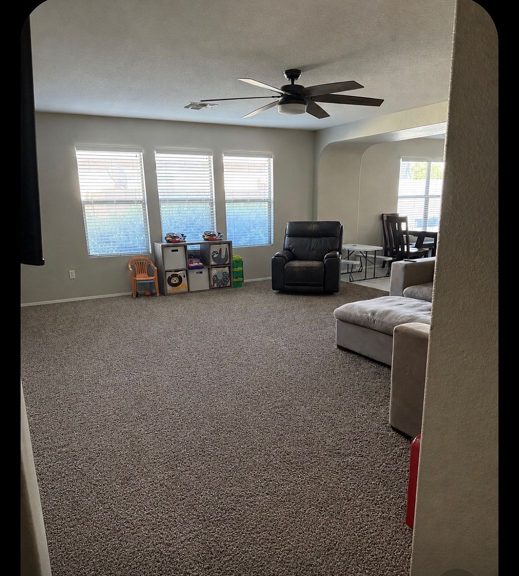 475 W Midland Ln photo 4
