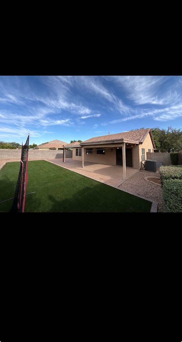 475 W Midland Ln photo 2