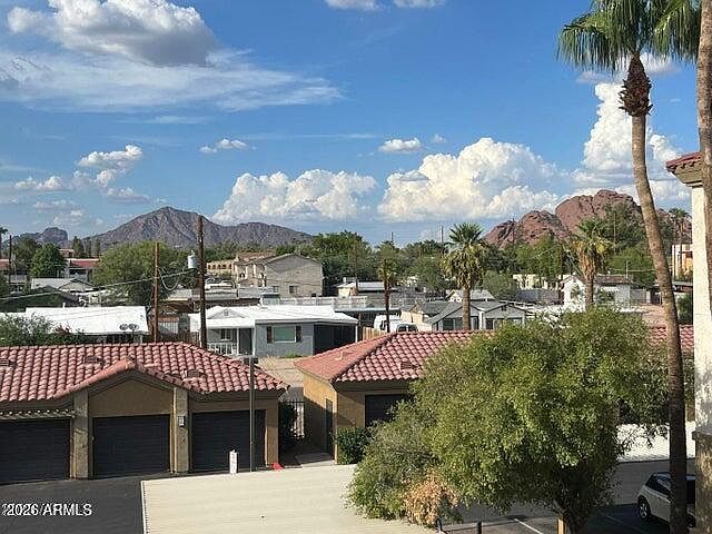 5302 E Van Buren St Phoenix, AZ 85008 photo 3