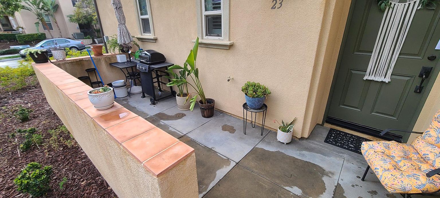 2214 Andalusia Ln photo 3