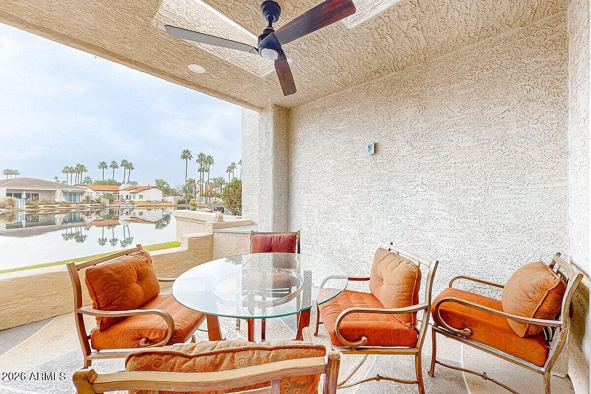 1318 W Coral Reef Dr photo 4