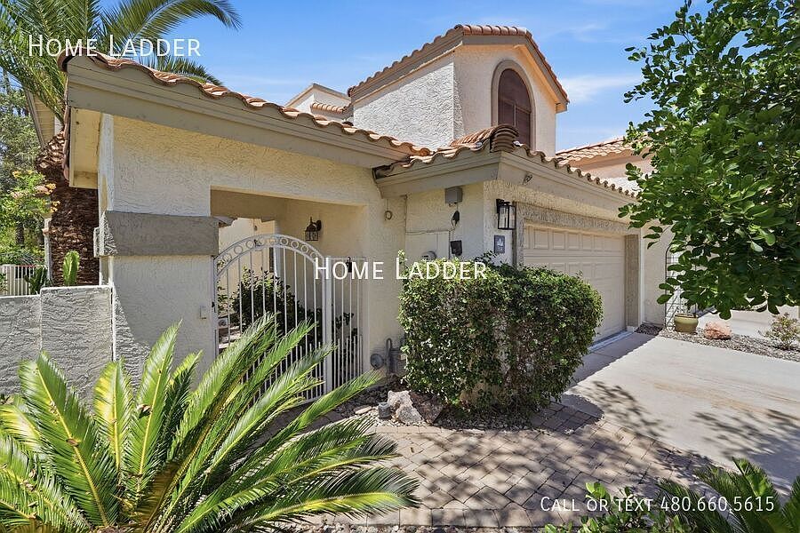 514 S Marina Dr Gilbert, AZ 85233 photo 3