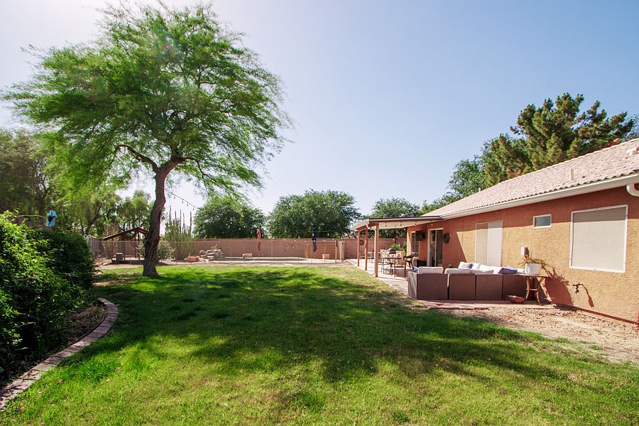 363 W Baylor Ln photo 3
