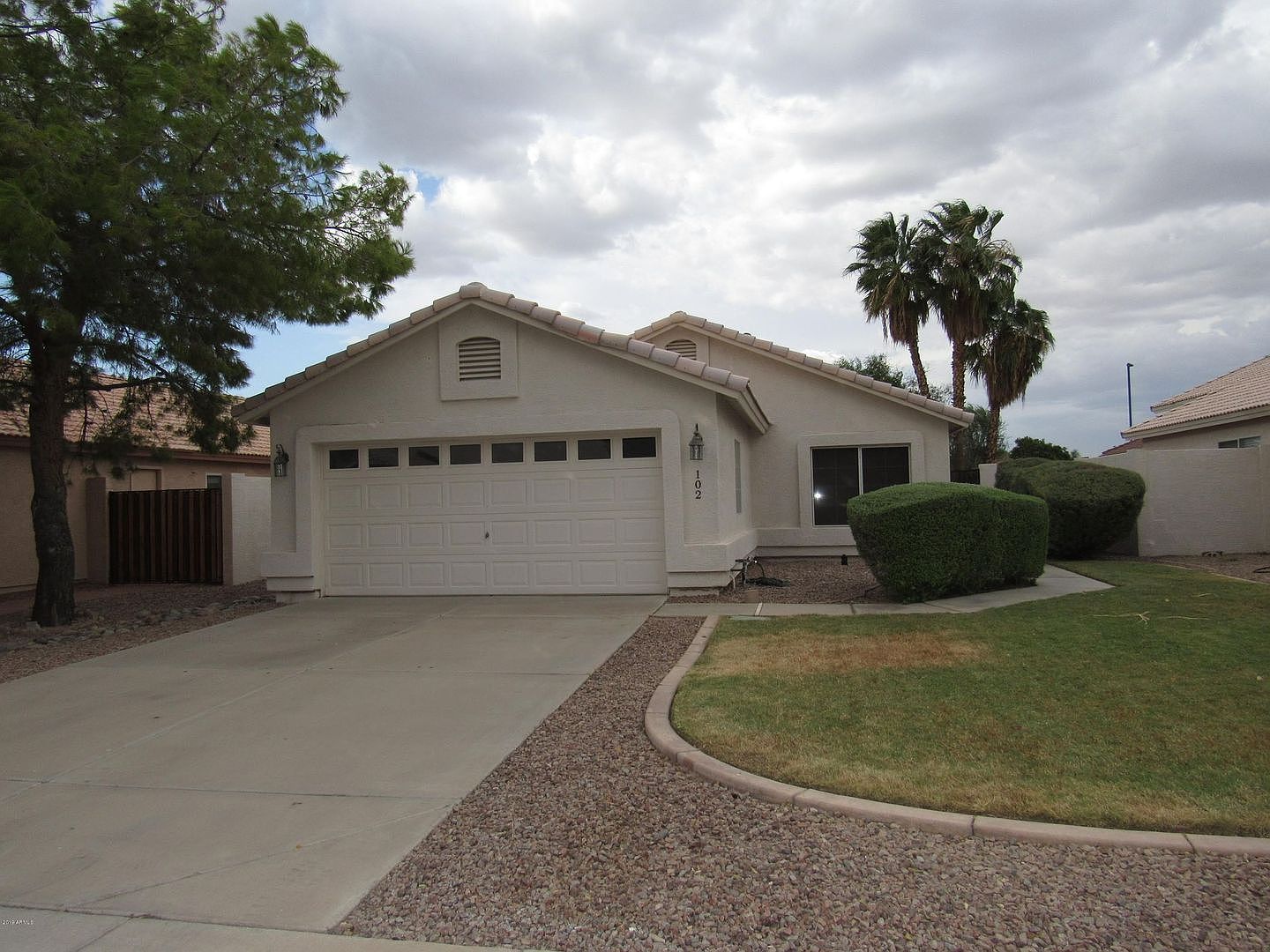 102 West Gail Drive, Gilbert, AZ 85233 photo 2