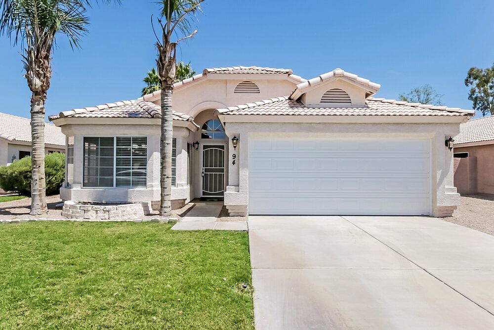 94 W Gail Dr Gilbert, AZ 85233 photo 2