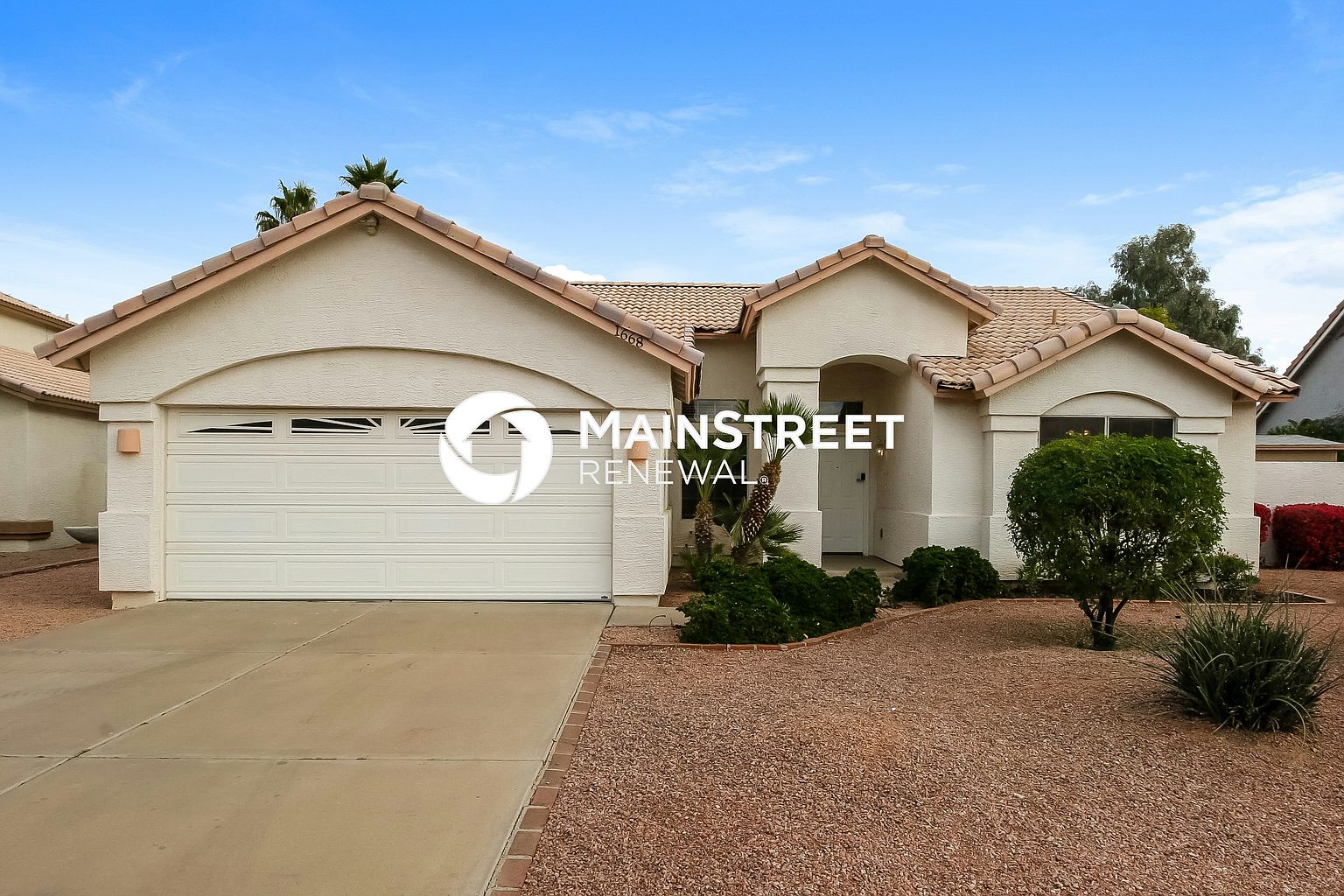 1668 E Golden Ln Chandler, AZ 85225 photo 2