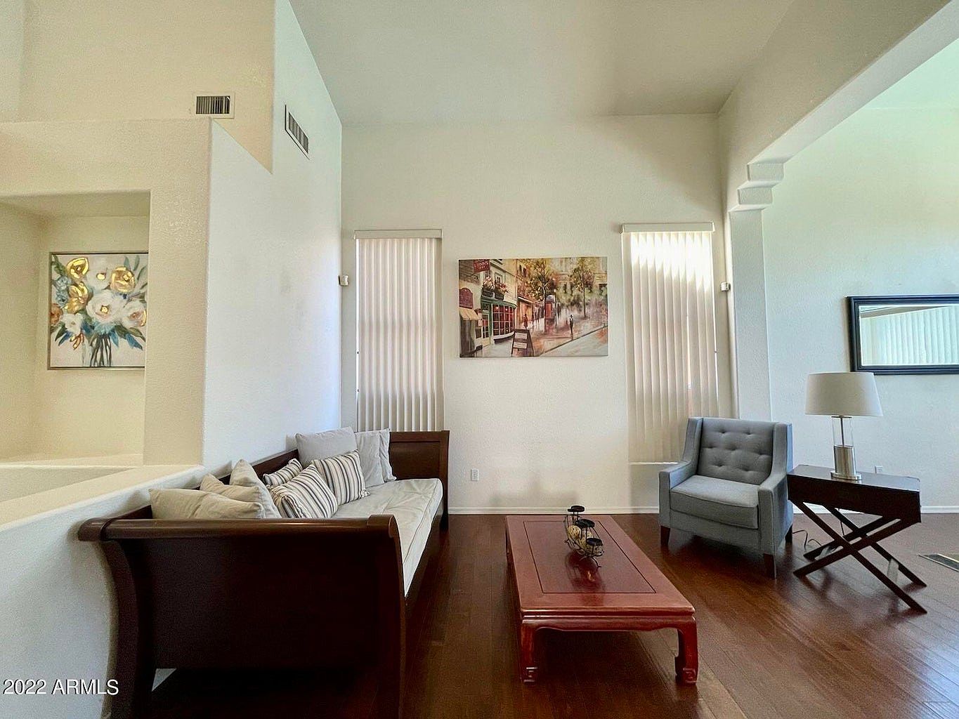 2742 W Ivanhoe St photo 5