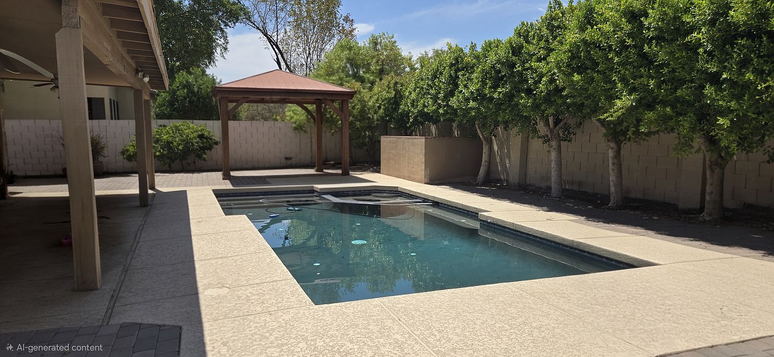 880 N Los Altos Dr photo 2