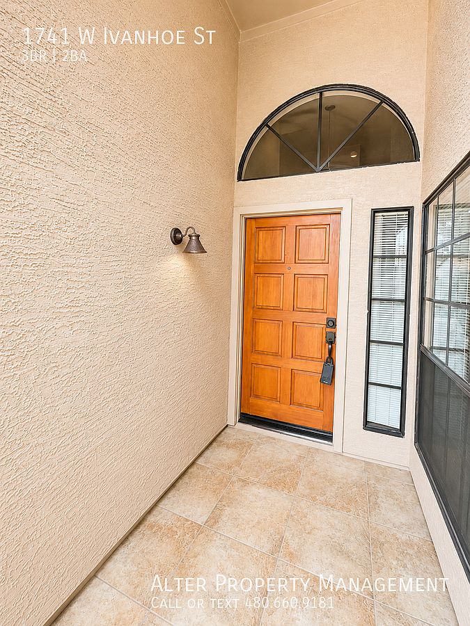1741 W Ivanhoe St Chandler, AZ 85224 photo 3