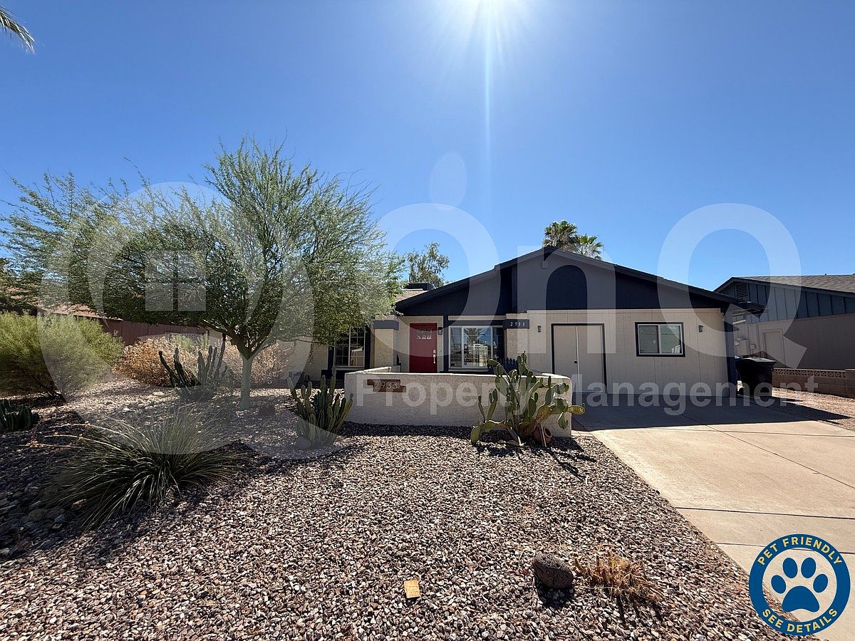 2933 S Ext Rd Mesa, AZ 85210 photo 2