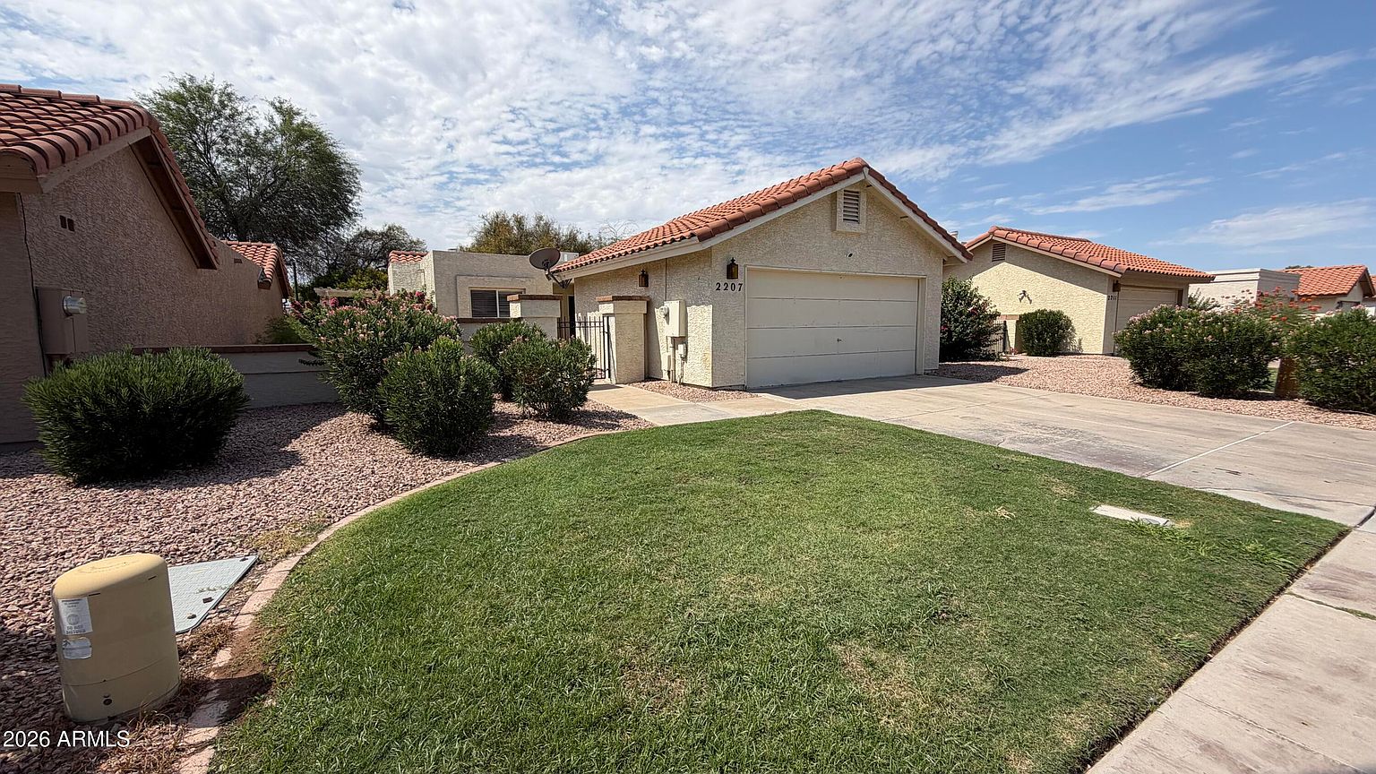 2207 W Ironwood Dr photo 3