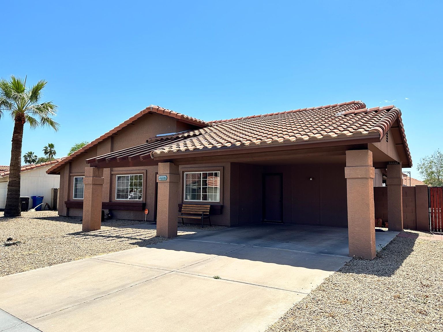 2179 W Calle Del Norte Dr photo 2