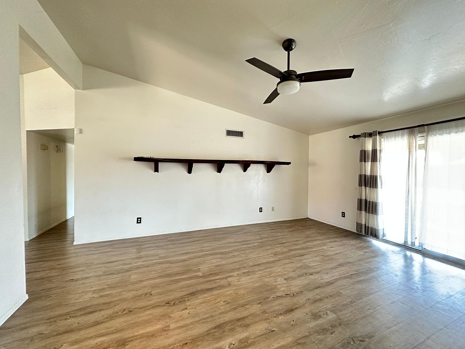 2179 W Calle Del Norte Dr photo 5