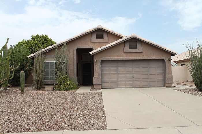 740 W Baylor Ln photo 3