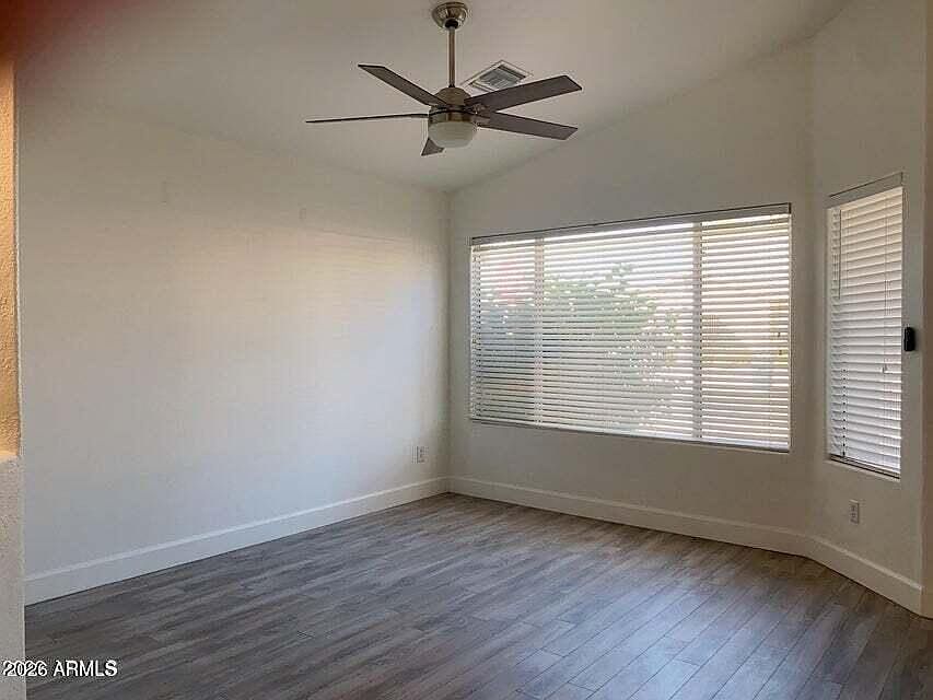 197 W Oxford Ln Gilbert, AZ 85233 photo 3
