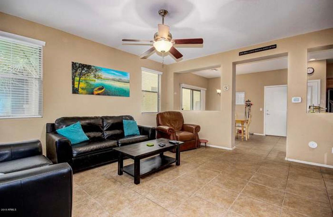 108 E Palomino Dr photo 2
