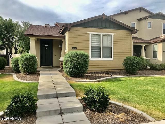 15389 W Bloomfield Rd photo 2