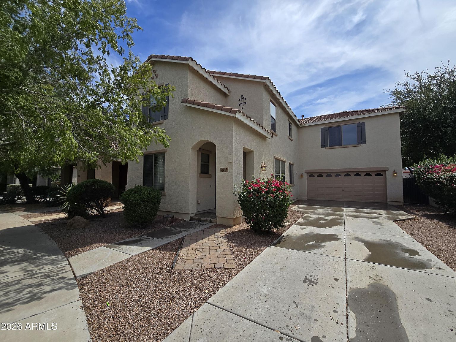 3247 E Tyson St photo 2