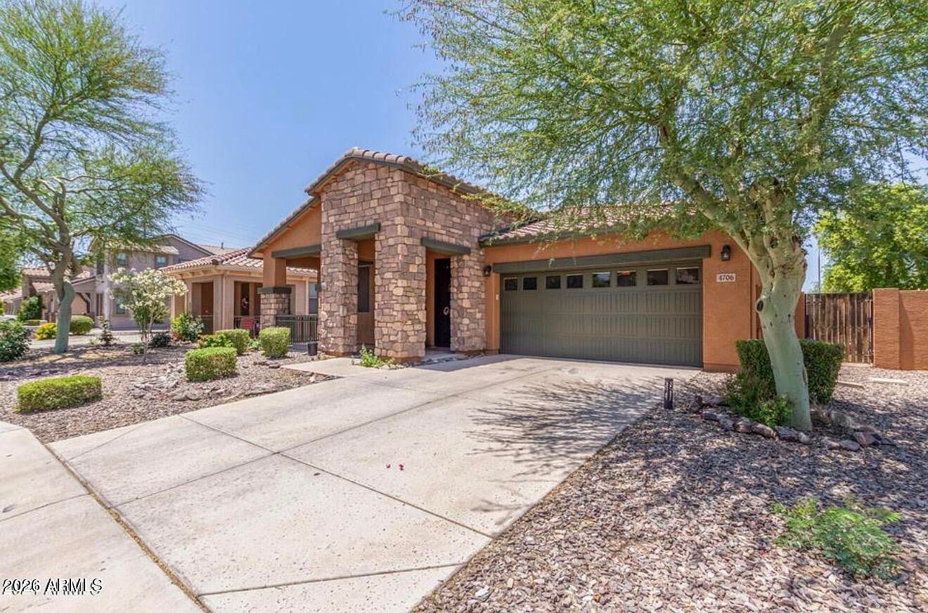 4706 S Twinleaf Drive photo 5