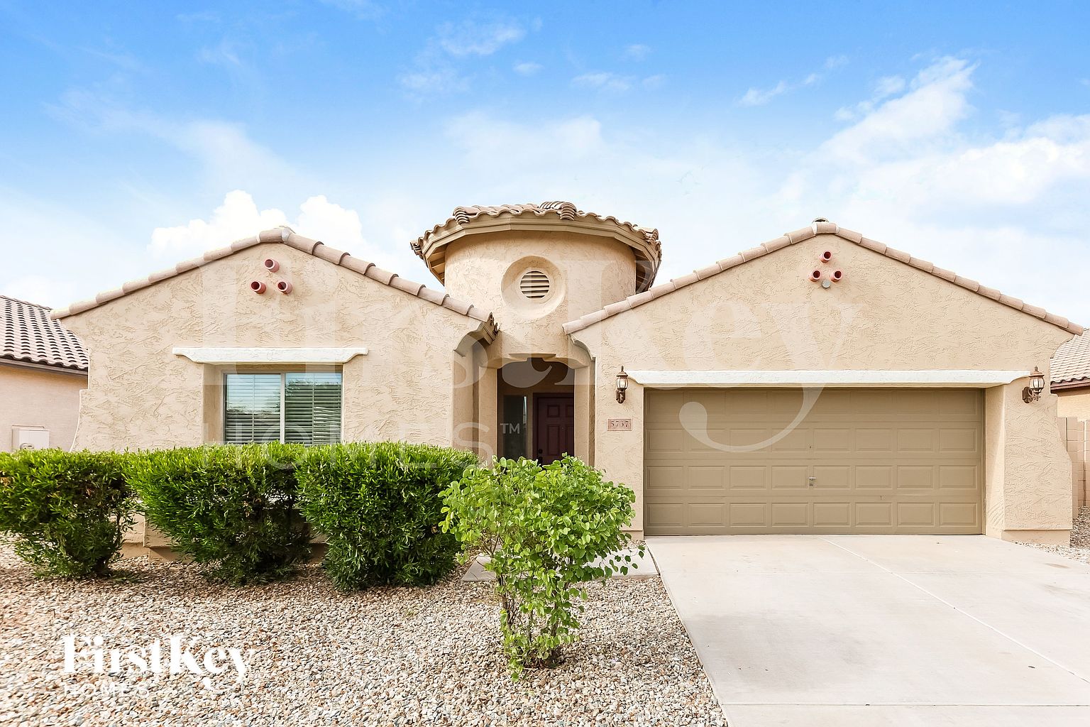 5737 W Pedro Ln Phoenix, AZ 85339 photo 2