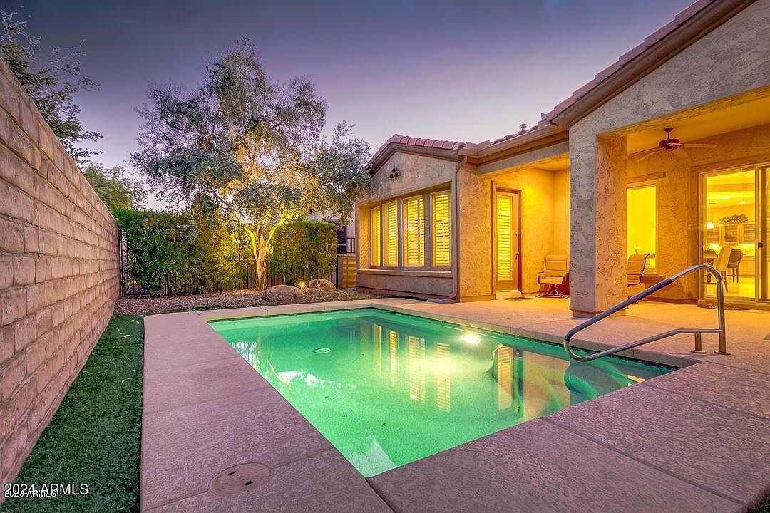28573 N 128th Dr Peoria, AZ 85383 photo 2