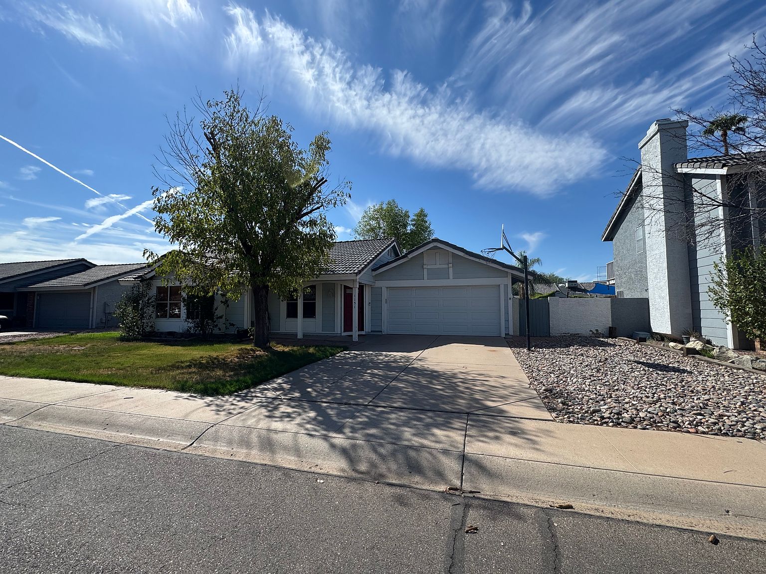 1151 E Harrison St photo 2