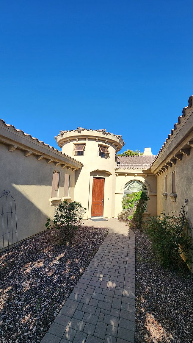 3840 E San Mateo Way photo 2