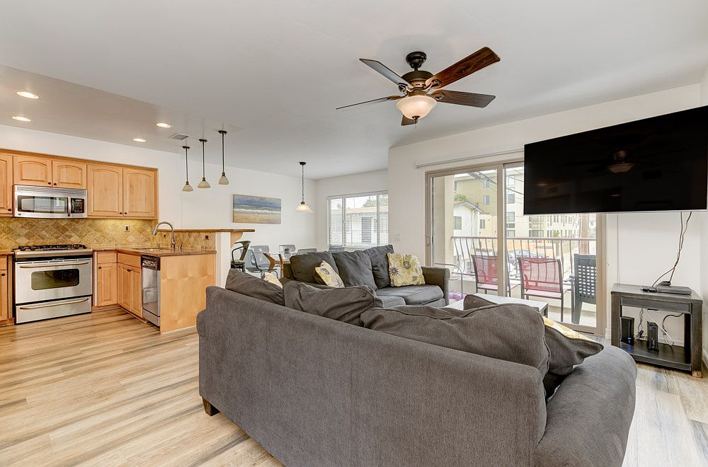 4269 Mission Blvd photo 5