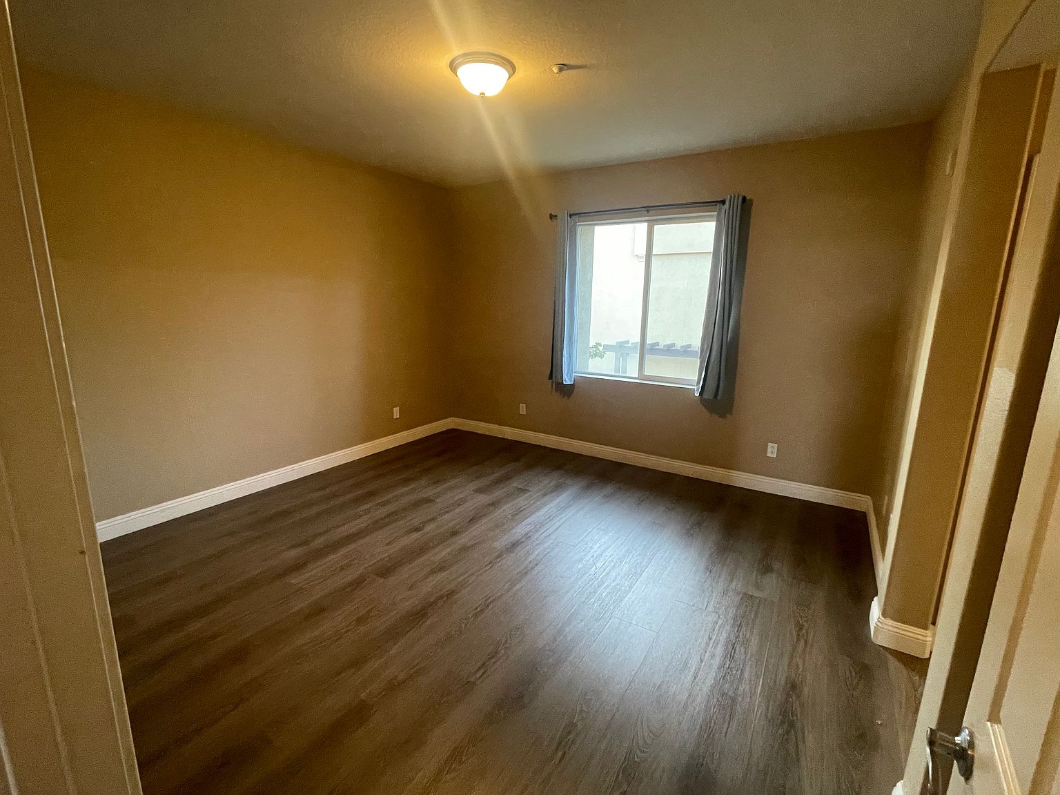 5435 Soho View Ter Room A photo 5