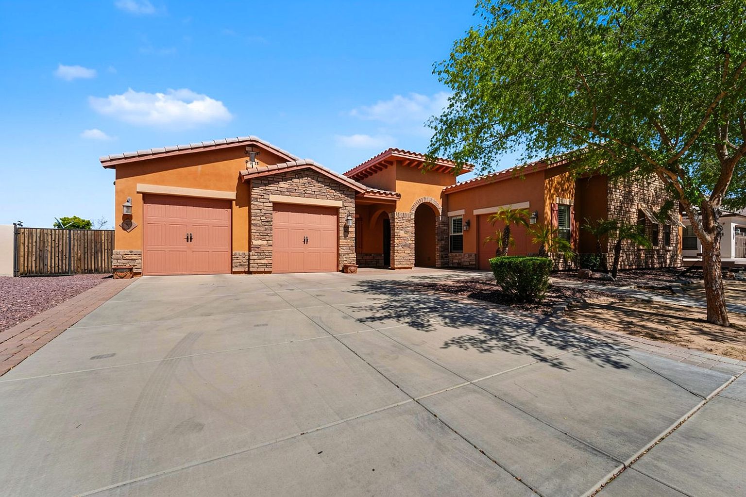 7813 S 31st Terrace Phoenix, AZ 85042 photo 3